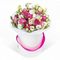 Eustoma in a hat box